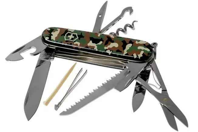 Victorinox Swiss Army 91mm Knife  HUNTSMAN TIMBER CAMO  1.3713.94